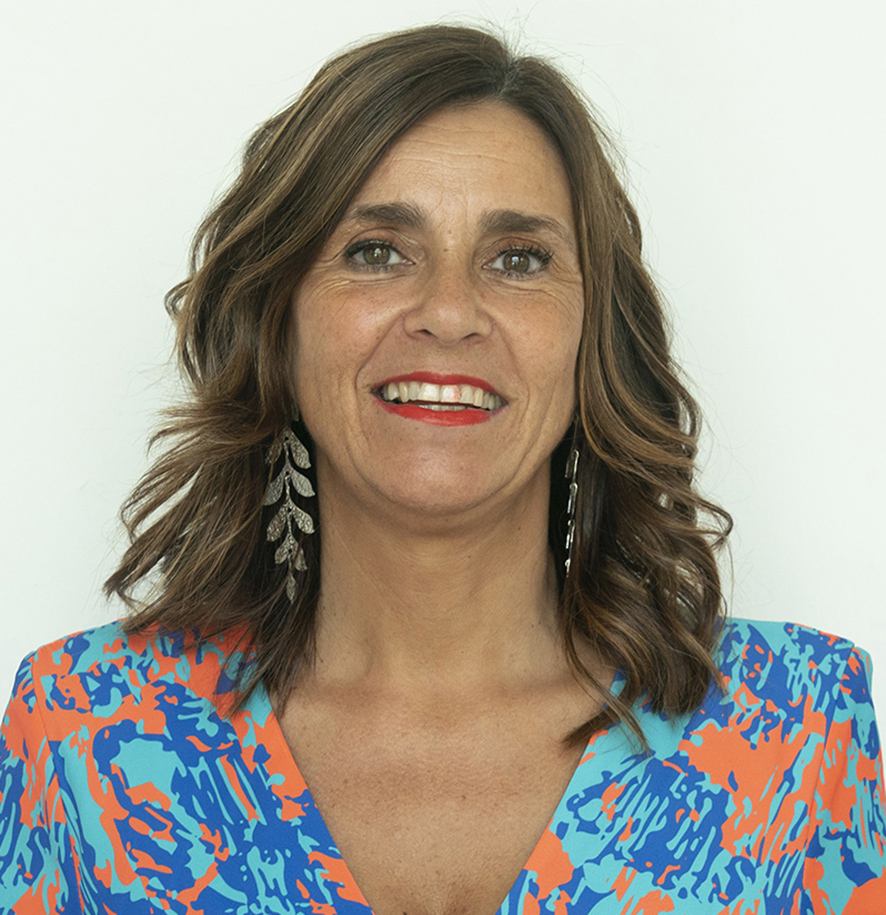 Fernández Viaña, Paula