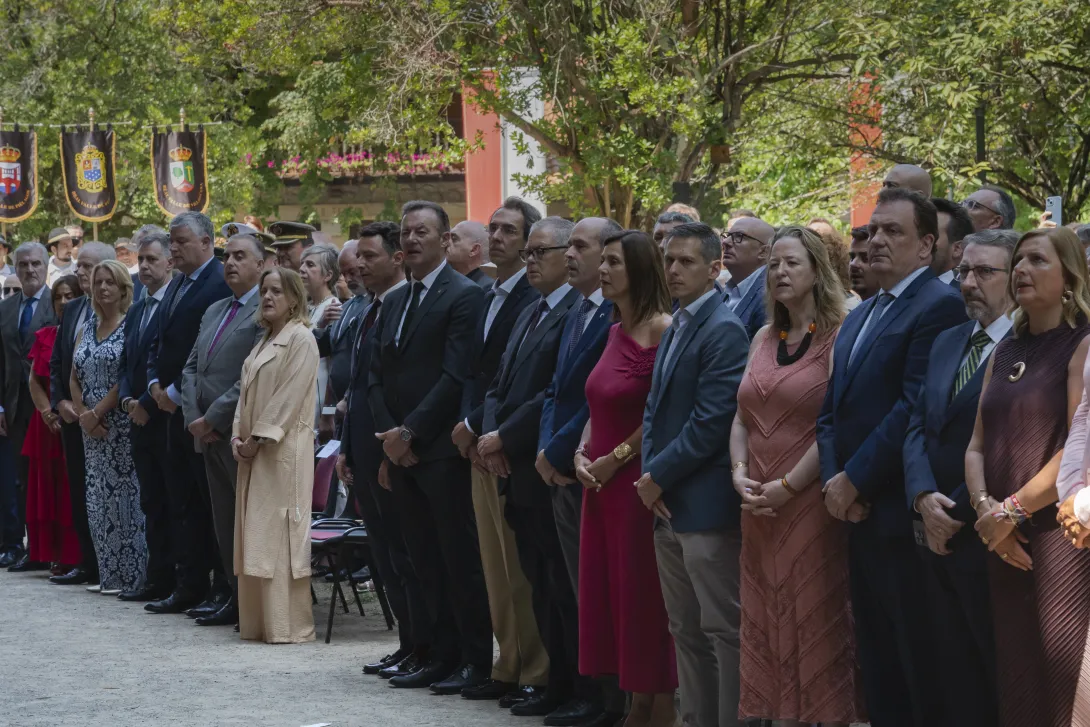 DÍA DE LAS INSTITUCIONES